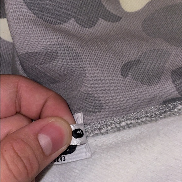 Bape Gray Camo Zip Up Sweater Glow in the dark with chrome face - Picture 2 of 6